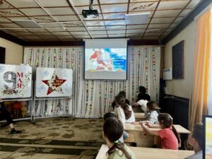 Помощники благочинного Брянского района посетили Социальный приют для детей и подростков